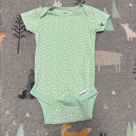 Gerber Baby Onesies Bundle - Picture 3 of 8